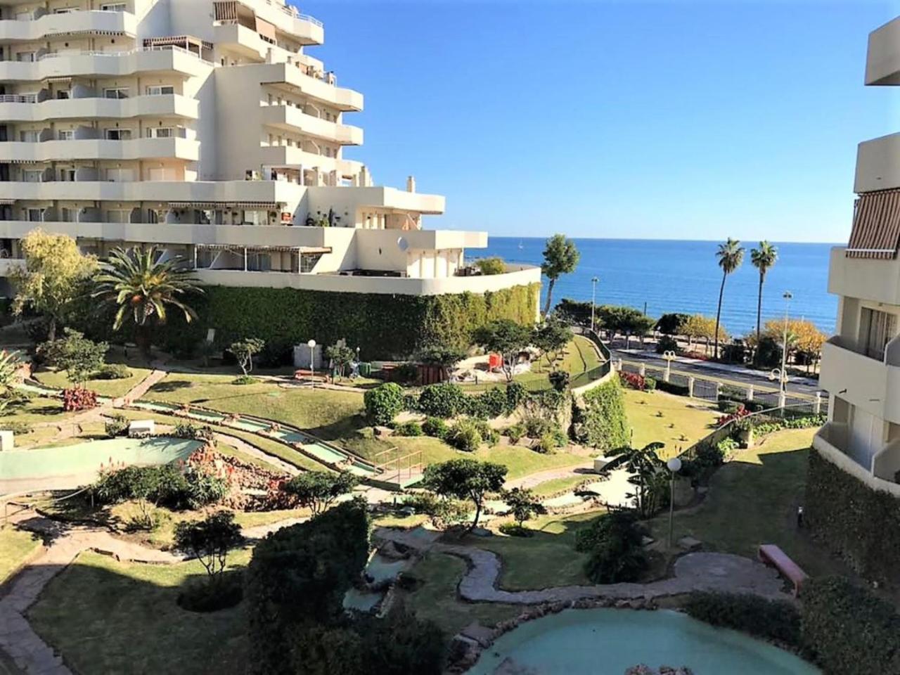 "Vive Benal Beach" Estudios Con Vistas Al Parque Acuatico Benalmadena Bagian luar foto